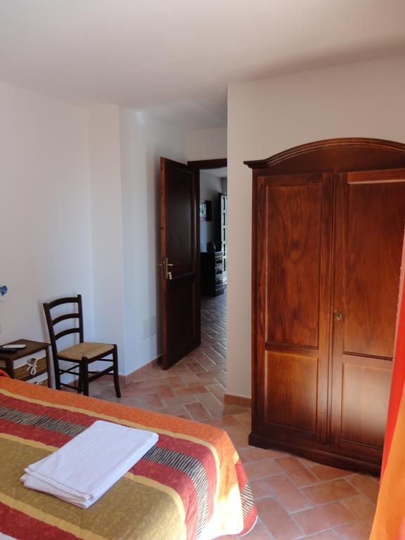 Bed And Breakfast Ichnos Cala Gonone Kültér fotó